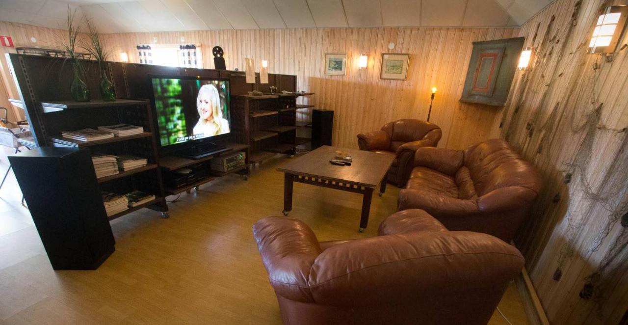 Ulvoe Lakeside Resort Ulvöhamn المظهر الخارجي الصورة